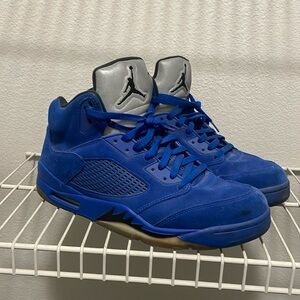 Jordan retro 5 blue suede